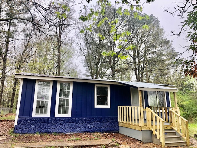 121 County Road 736