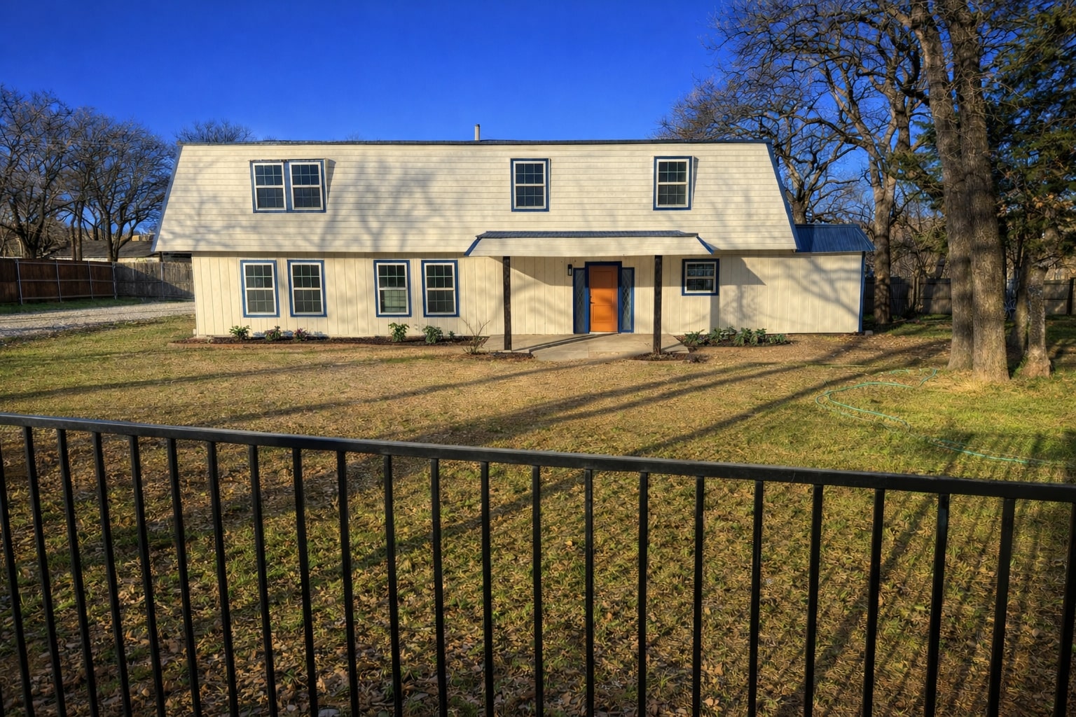 Property main image