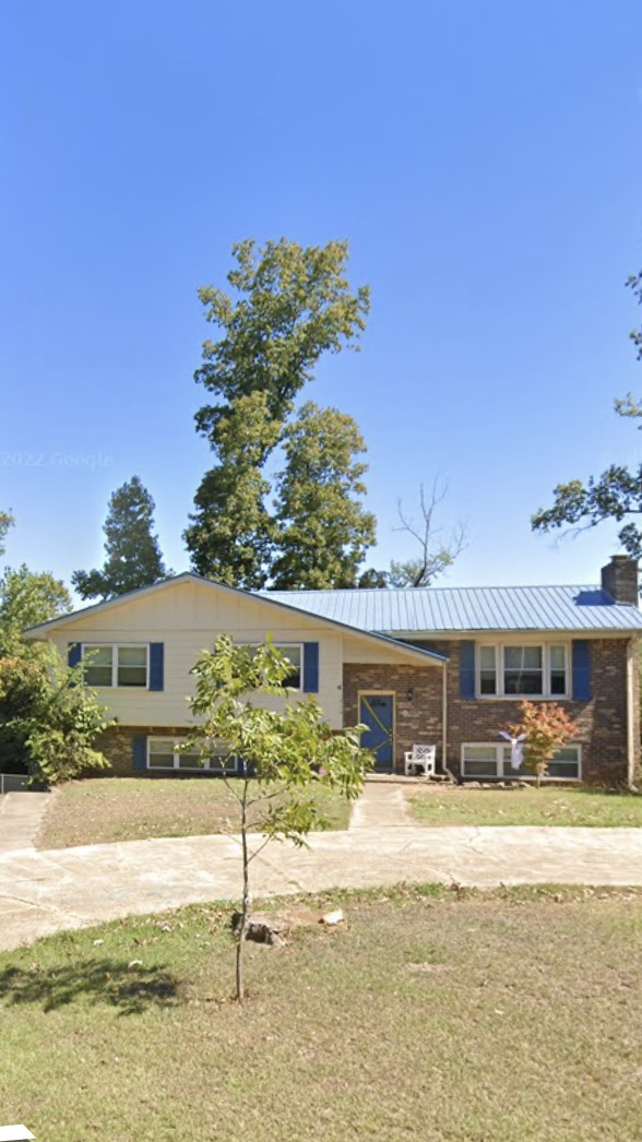 1304 Lumpkin Avenue - 1